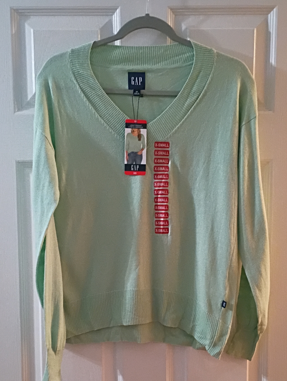 GAP Mint Green V-Neck Pullover Sweater